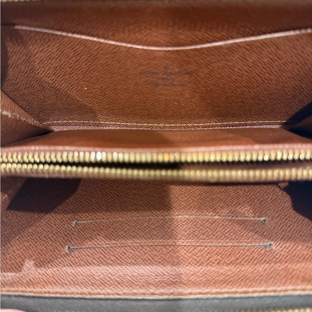Louis Vuitton Monogram Canvas Panda Porte Monnaie Zip Wallet - Picture 12 of 16